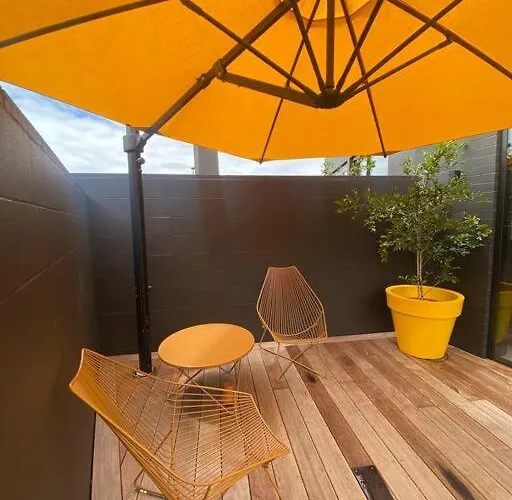 Appartement Yellow Pots A, Luxurious Outdoor Bath Wanaka
